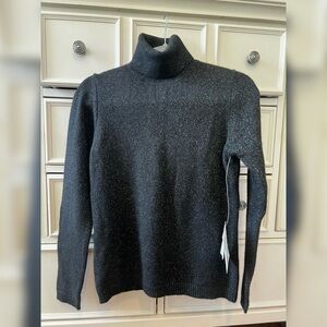 Authentic Women’s Black Cashmere by Bloomingdale’s Turtleneck Sweater